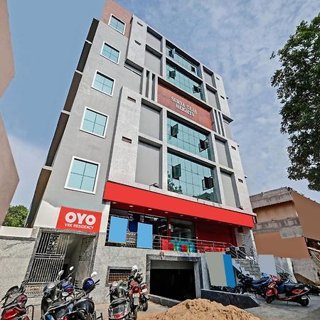 Hotel O Vrk Residency Kurmannapalem Bagian luar foto