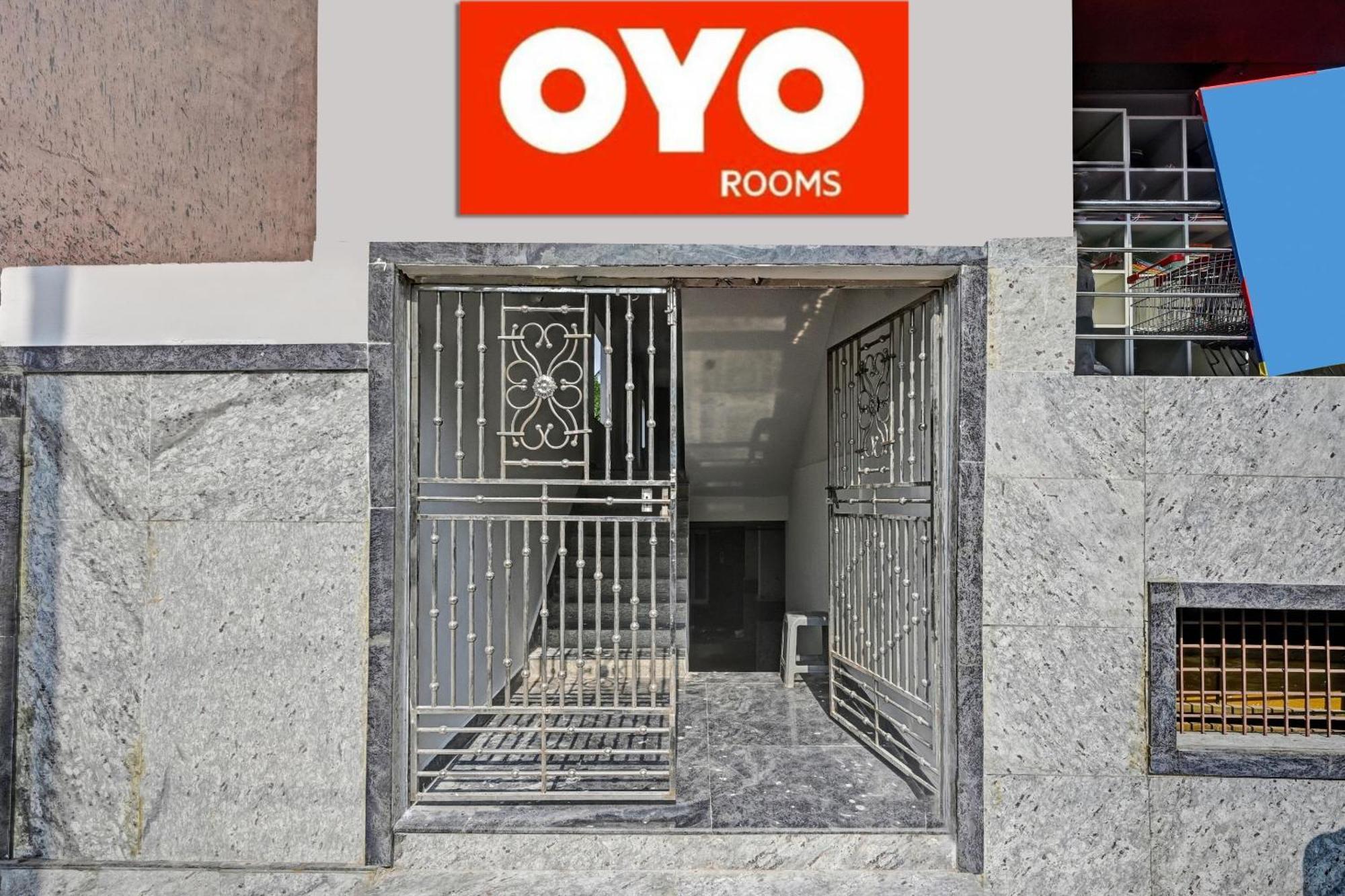 Hotel O Vrk Residency Kurmannapalem Bagian luar foto
